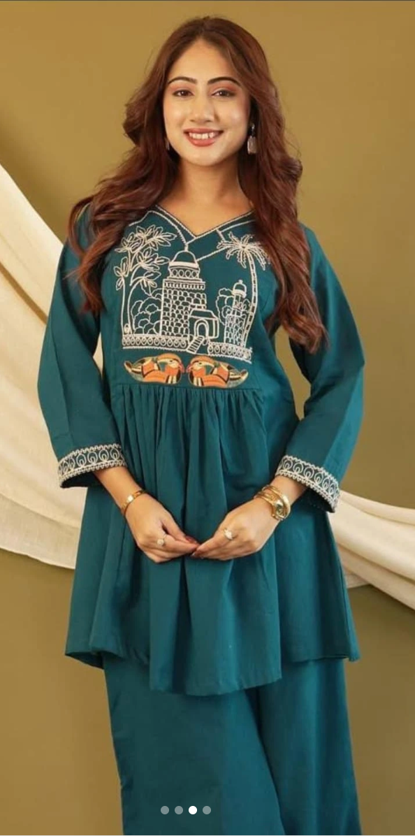 Embroidered Office Wear Kurta Pant Set with Pocket