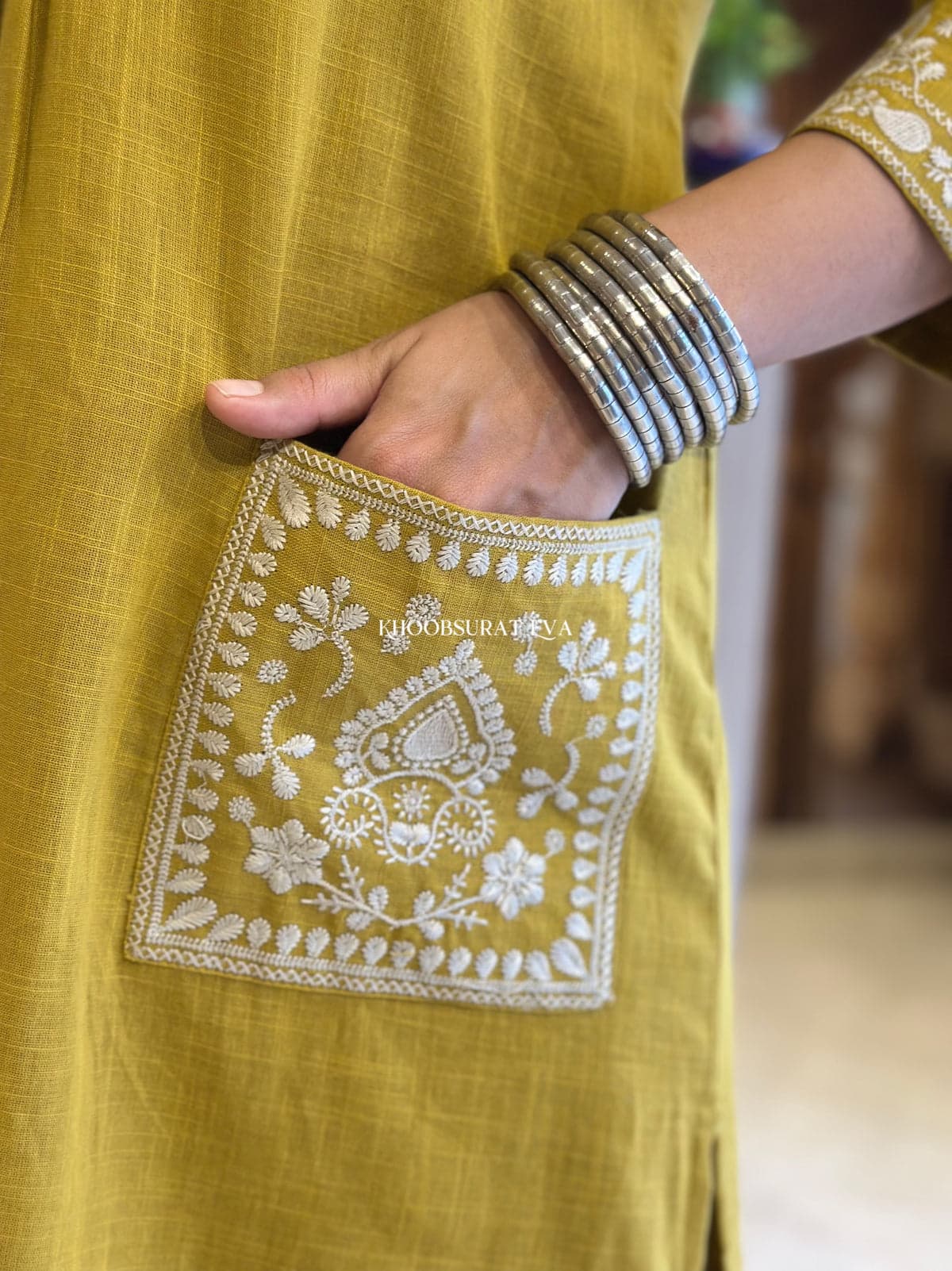 Elegant in Mustard: Traditional Charm with a Modern Touch