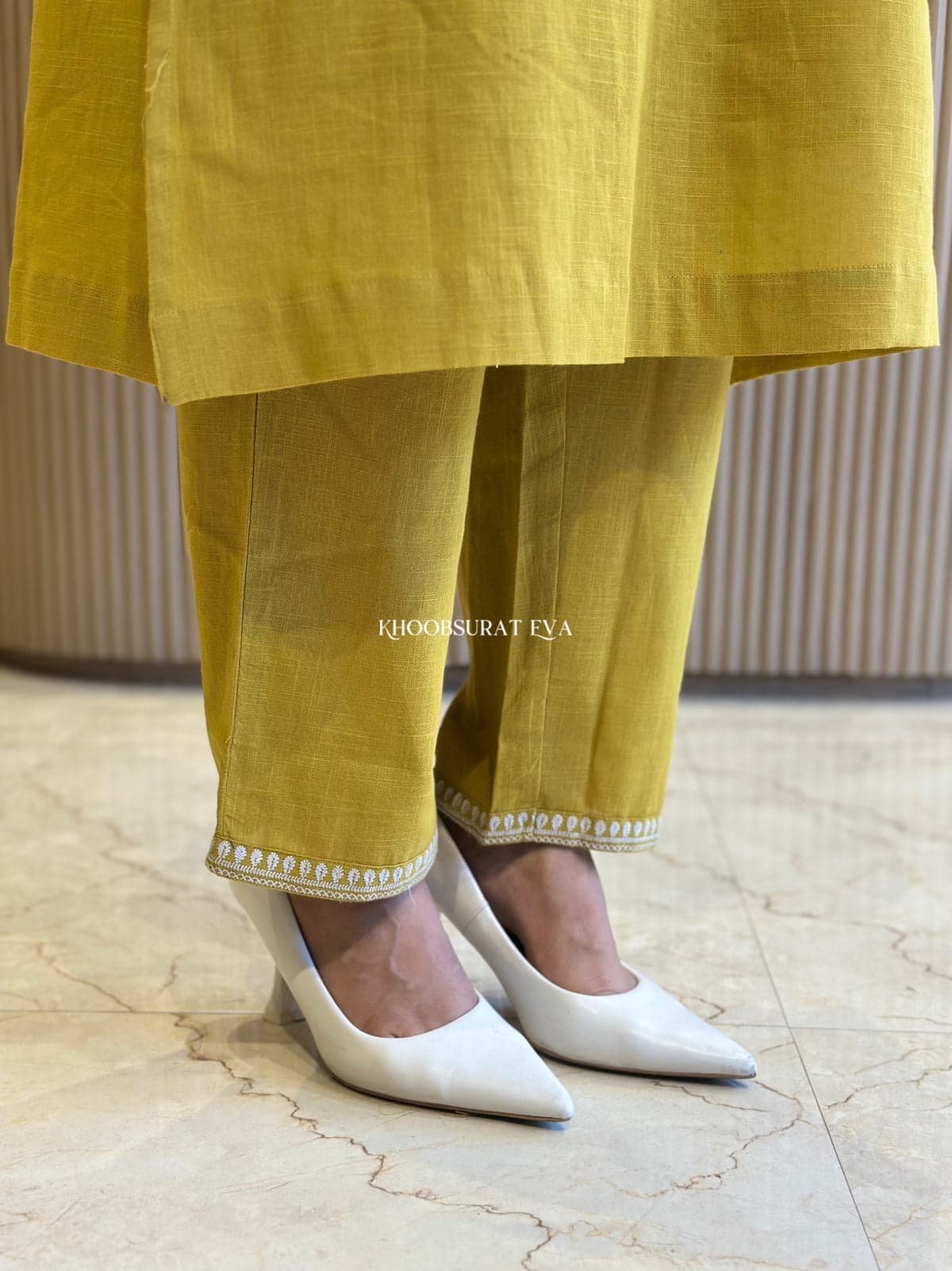 Elegant in Mustard: Traditional Charm with a Modern Touch
