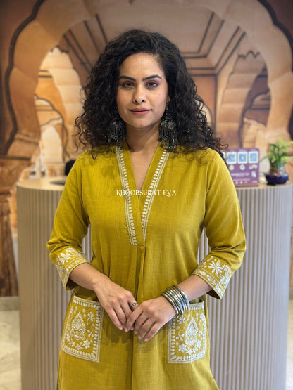 Elegant in Mustard: Traditional Charm with a Modern Touch