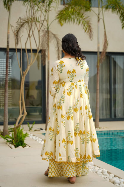 Flared Cream Anarkali Kurta Set with Yellow Floral Print and Green Dupatta