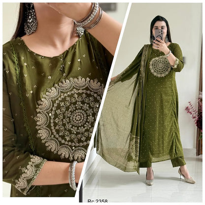 Green Elegant A-Line Kurti with Embroidery & Dupatta