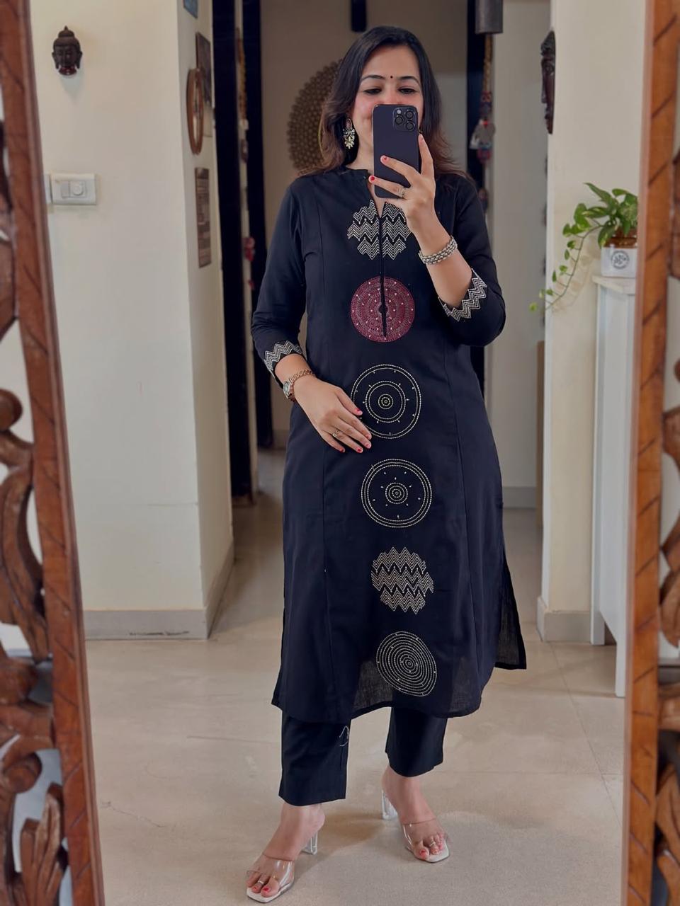 Ivory Bloom Kurta Pant Dupatta