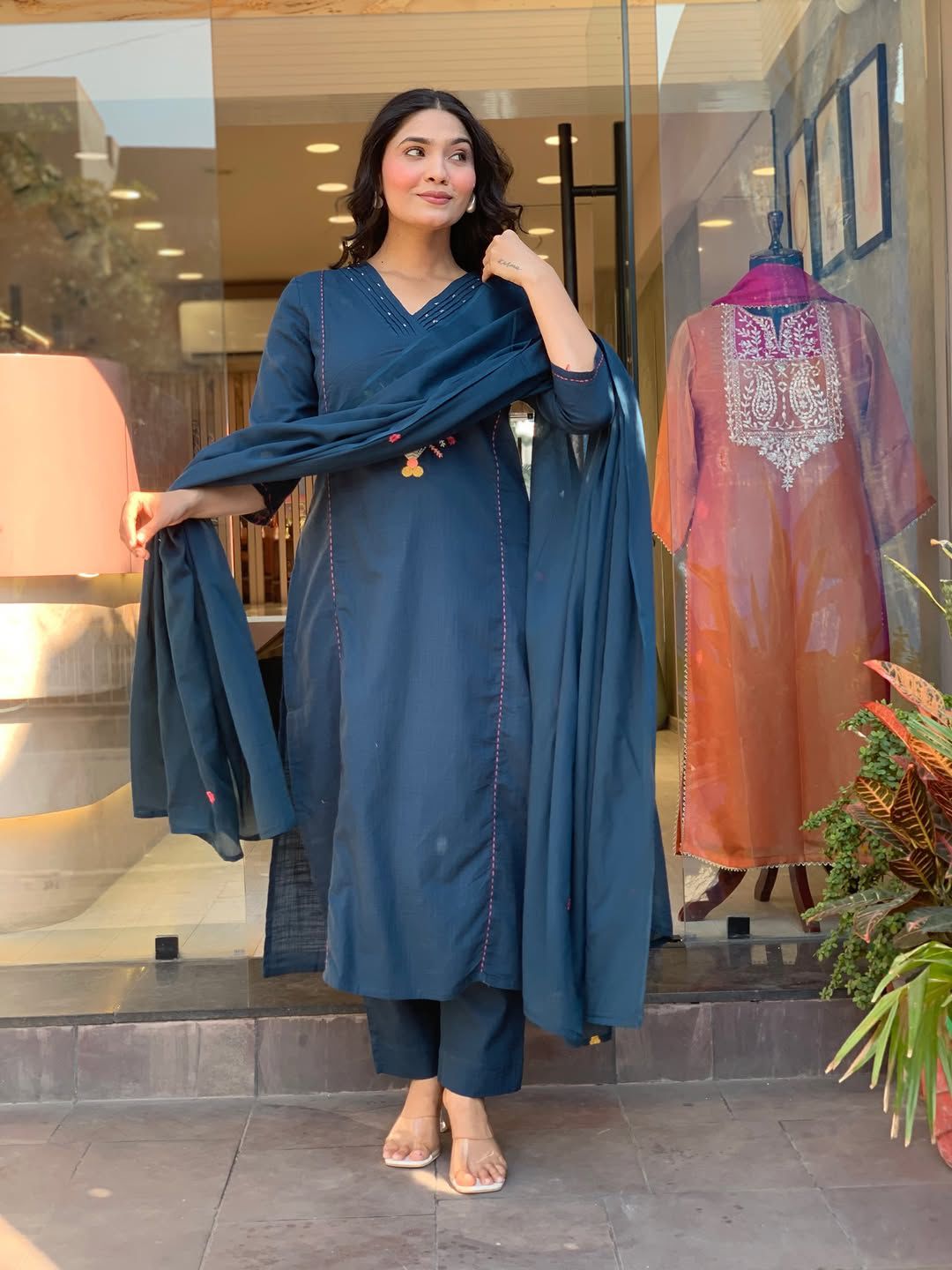 Women’s Teal Blue Cotton Kurta Pant Set with Embroidered Motif & Dupatta